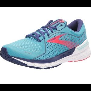 Brooks Women's Adrenaline GTS 21 size 8